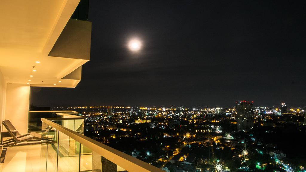 Wong Amat Tower By Peter Apartment Pattaya Exterior photo